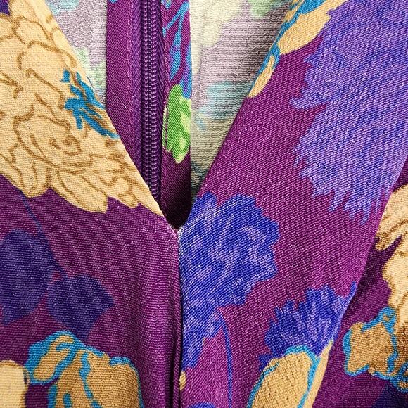 SMYTHE Violet Floral Front Twist Kimono Sleeve Midi Dress - Picture 13 of 16